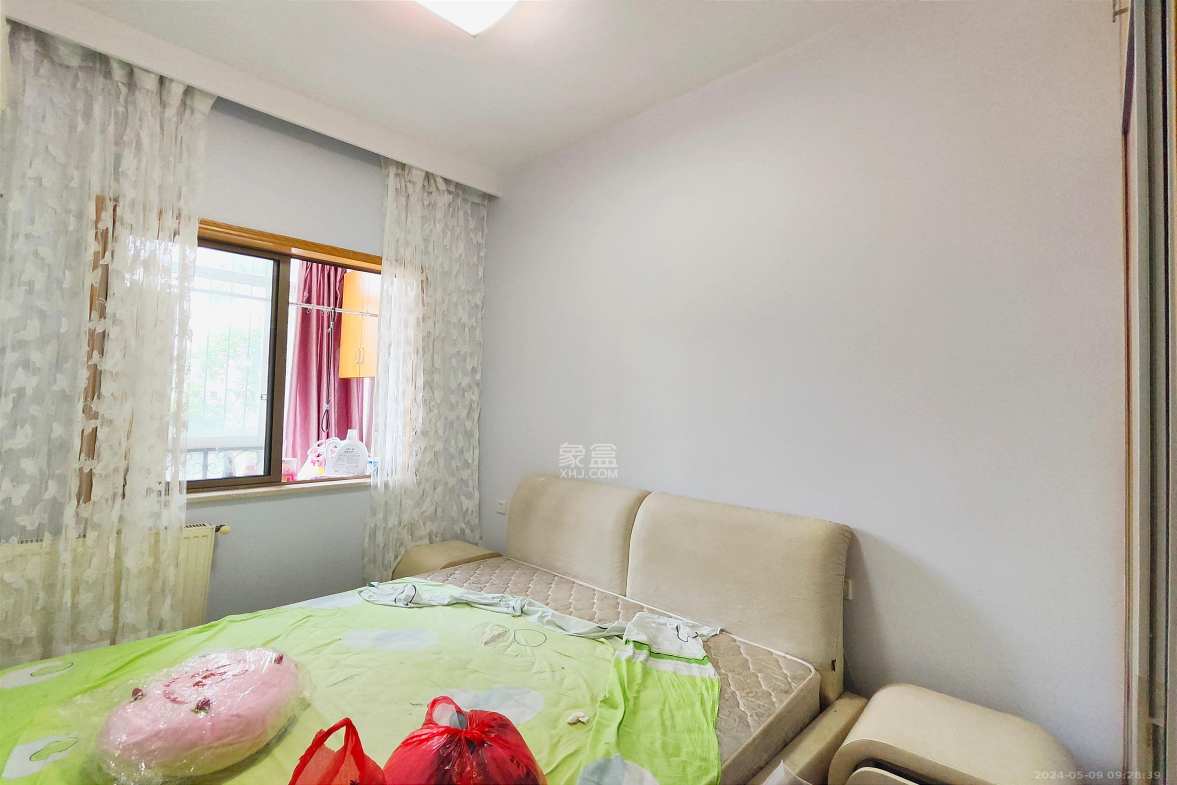 御景龙城 5室2厅2卫 6500.0元/月 御景龙城 5室2厅2卫 6500.0元/月室内图