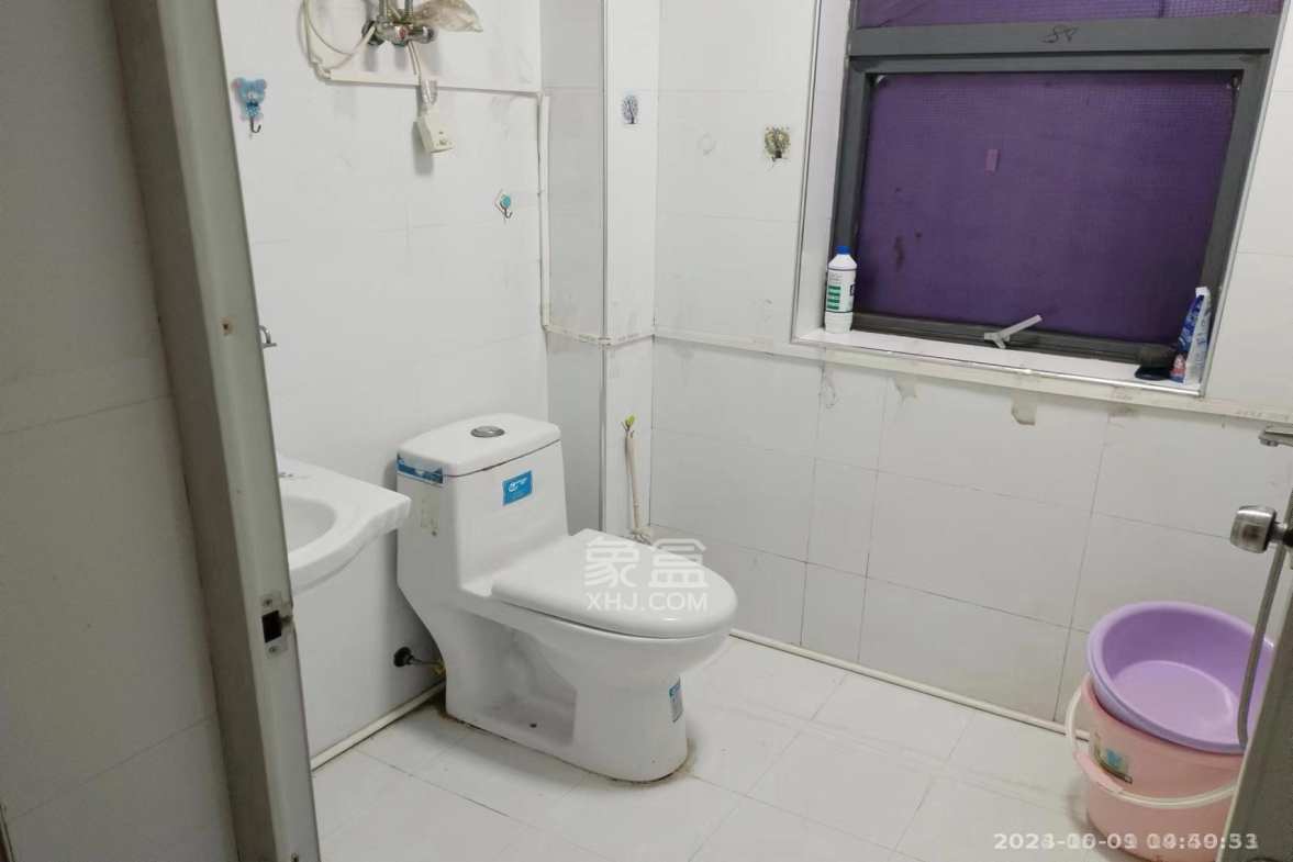 逸景华天  1室1厅1卫    900.0元/月室内图