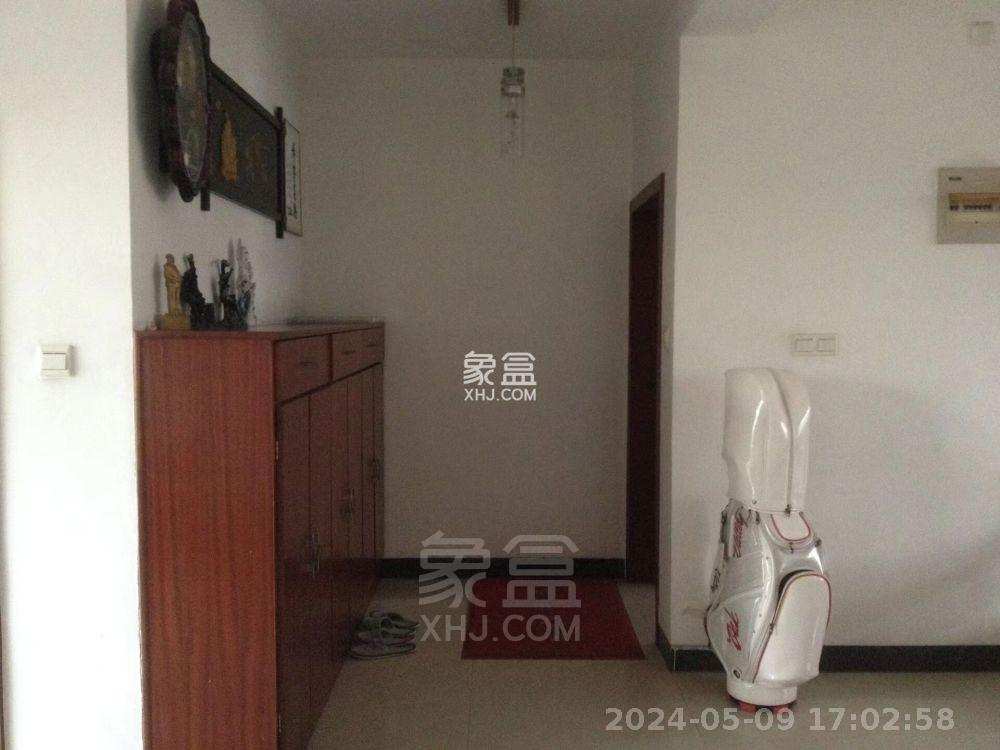 天泰花园(就是天泰小区) 3室2厅2卫 1300.0元/月 天泰花园(就是天泰小区) 3室2厅2卫 1300.0元/月室内图