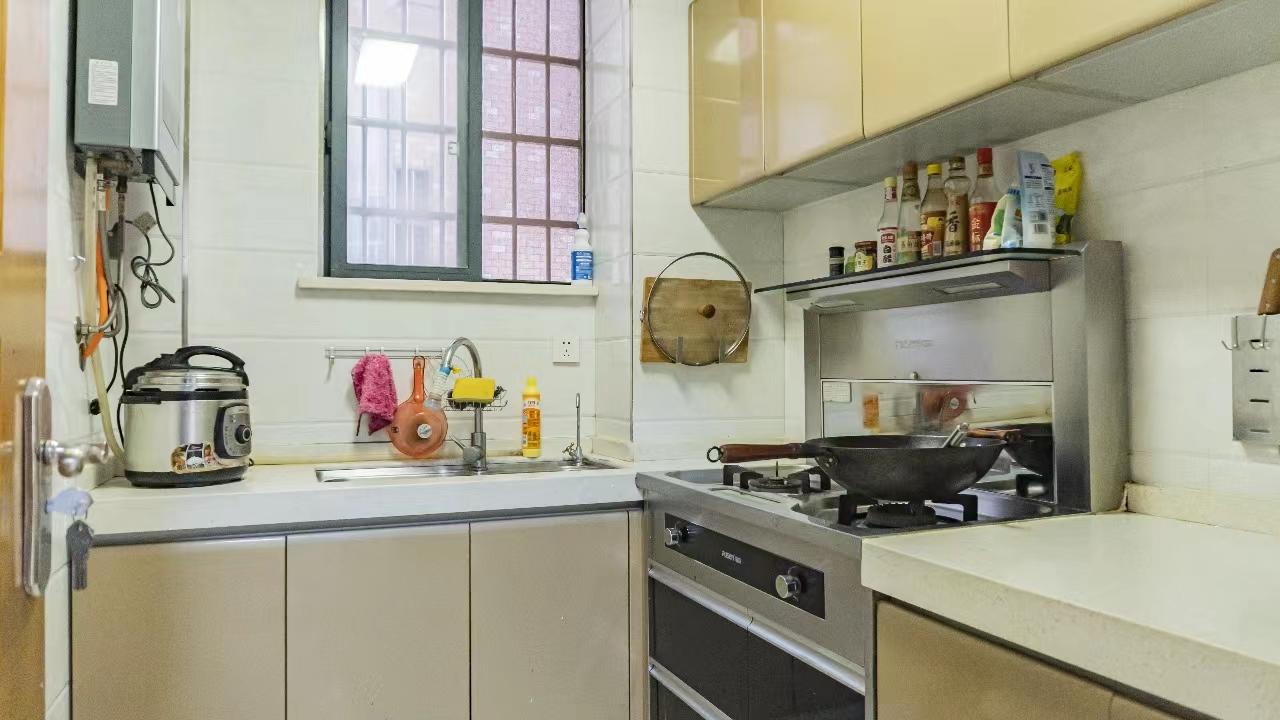 锦绣佳苑  3室2厅2卫   1600.00元/月室内图