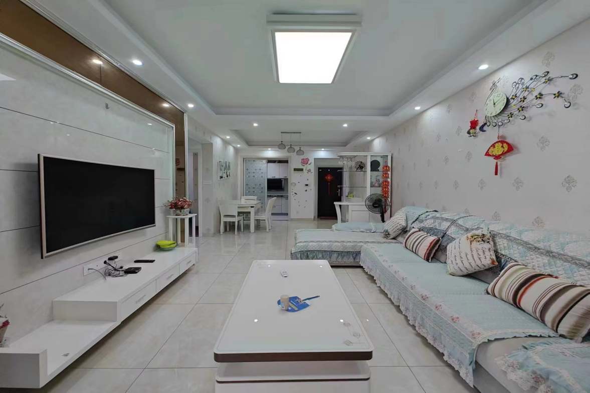 珠江愉景南苑（一、二、三、四期）  2室2厅1卫    2200.0元/月室内图