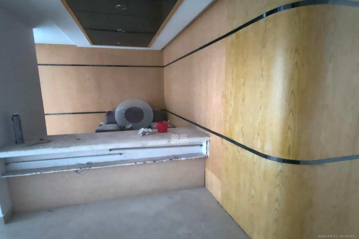 长房时代城 3室3厅1卫 6800.0元/月 长房时代城 3室3厅1卫 6800.0元/月室内图