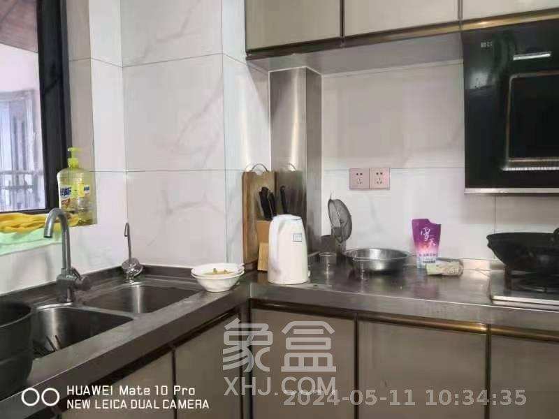 东业上城嘉苑（晟悦国际）  3室2厅1卫   2000.00元/月室内图