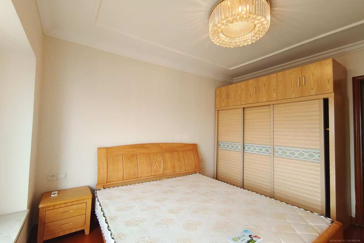 恒大华府  3室2厅1卫    2100.0元/月室内图