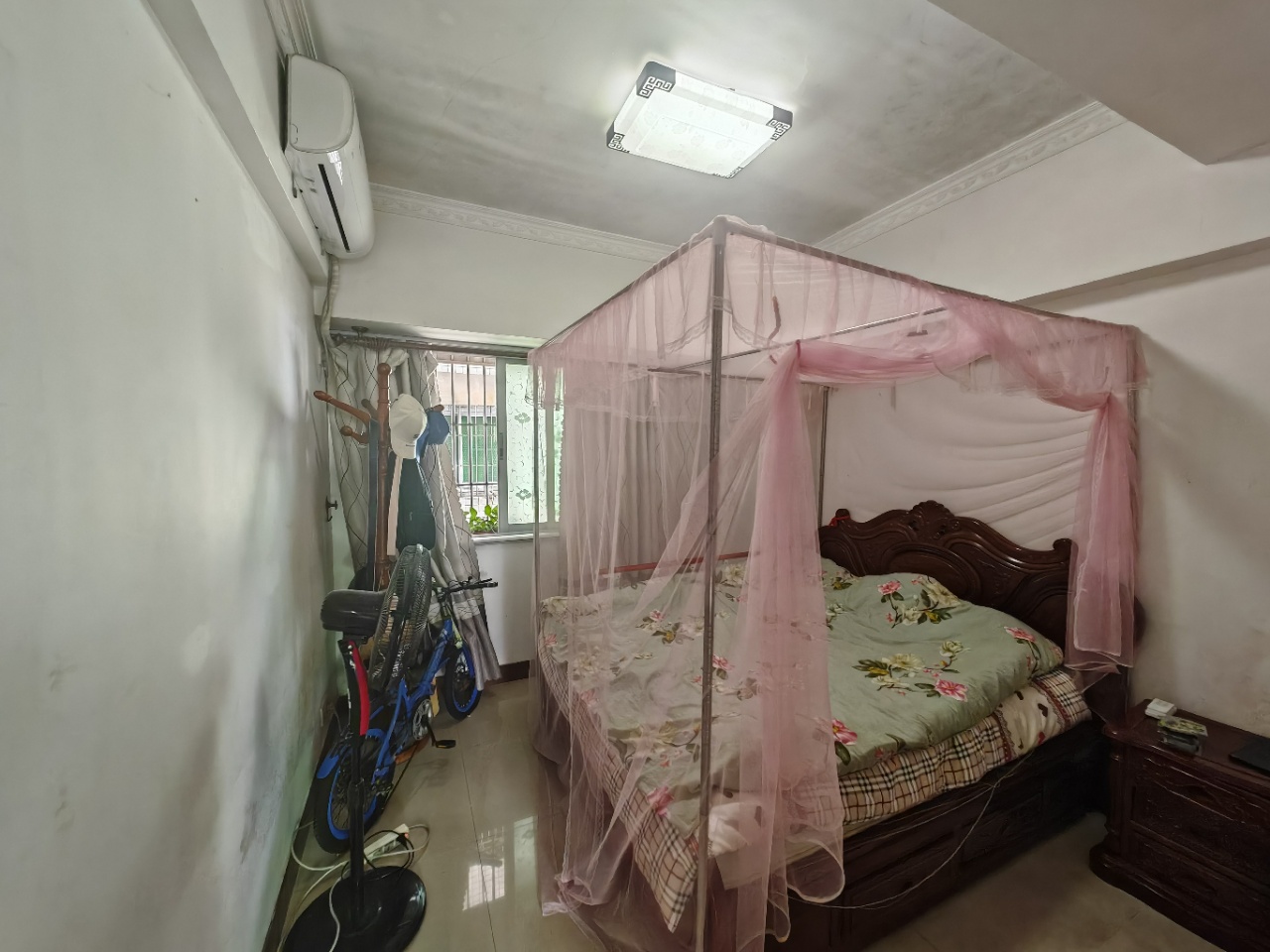 金福城  4室2厅2卫    156.0万