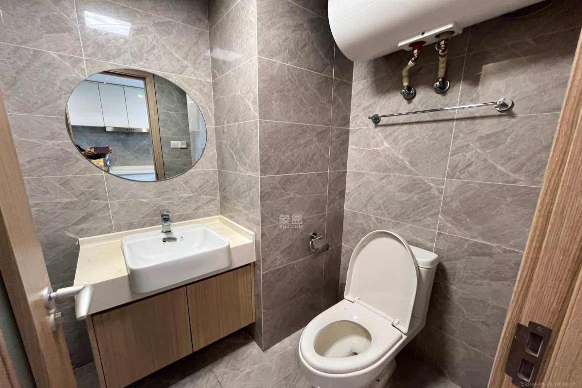 新城和樾(新城和樾公馆)  1室1厅1卫    1200.0元/月 新城和樾(新城和樾公馆)  1室1厅1卫    1200.0元/月室内图