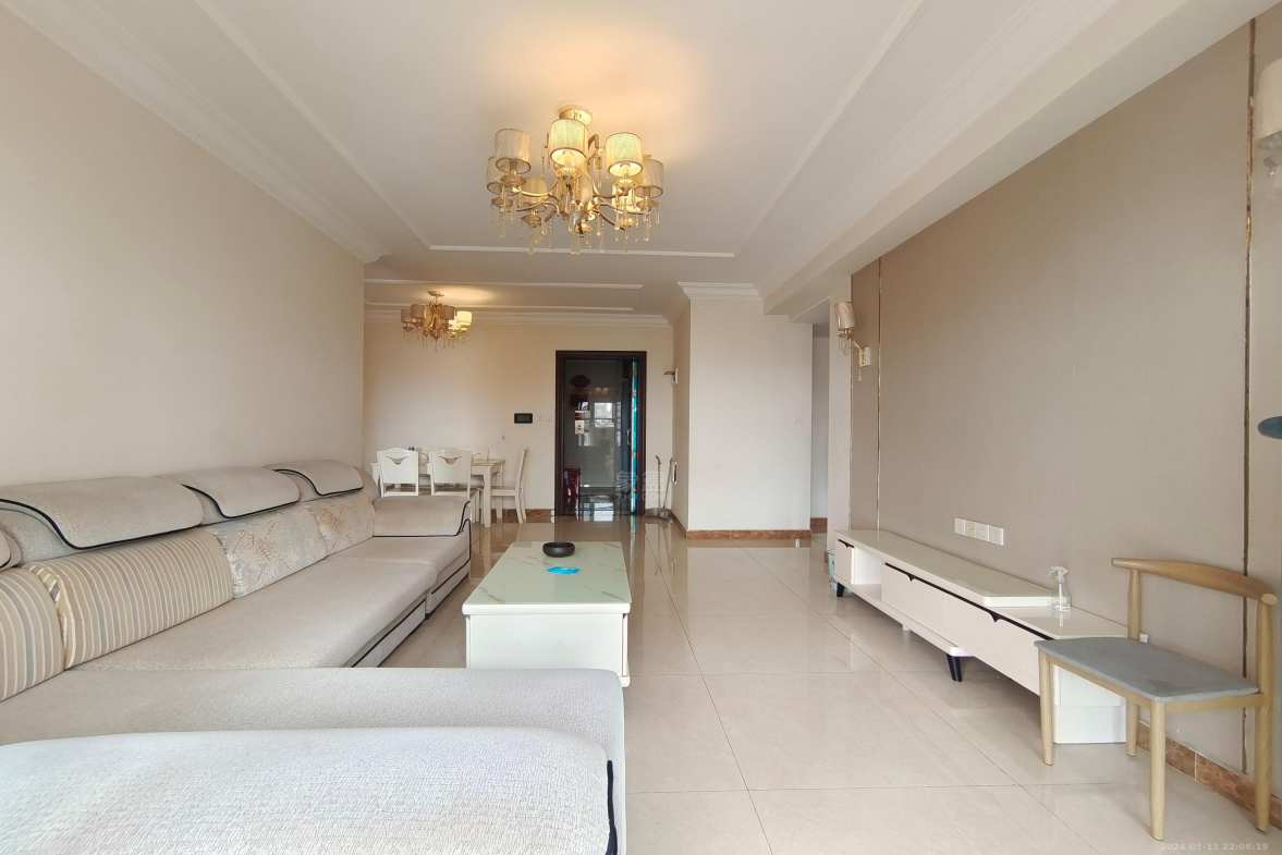 恒大华府  3室2厅1卫    2100.0元/月室内图