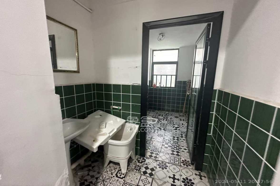 轻盐阳光CEO(轻盐雅苑)(轻奢时代) 5室2厅1卫 3500.0元/月 轻盐阳光CEO(轻盐雅苑)(轻奢时代) 5室2厅1卫 3500.0元/月室内图