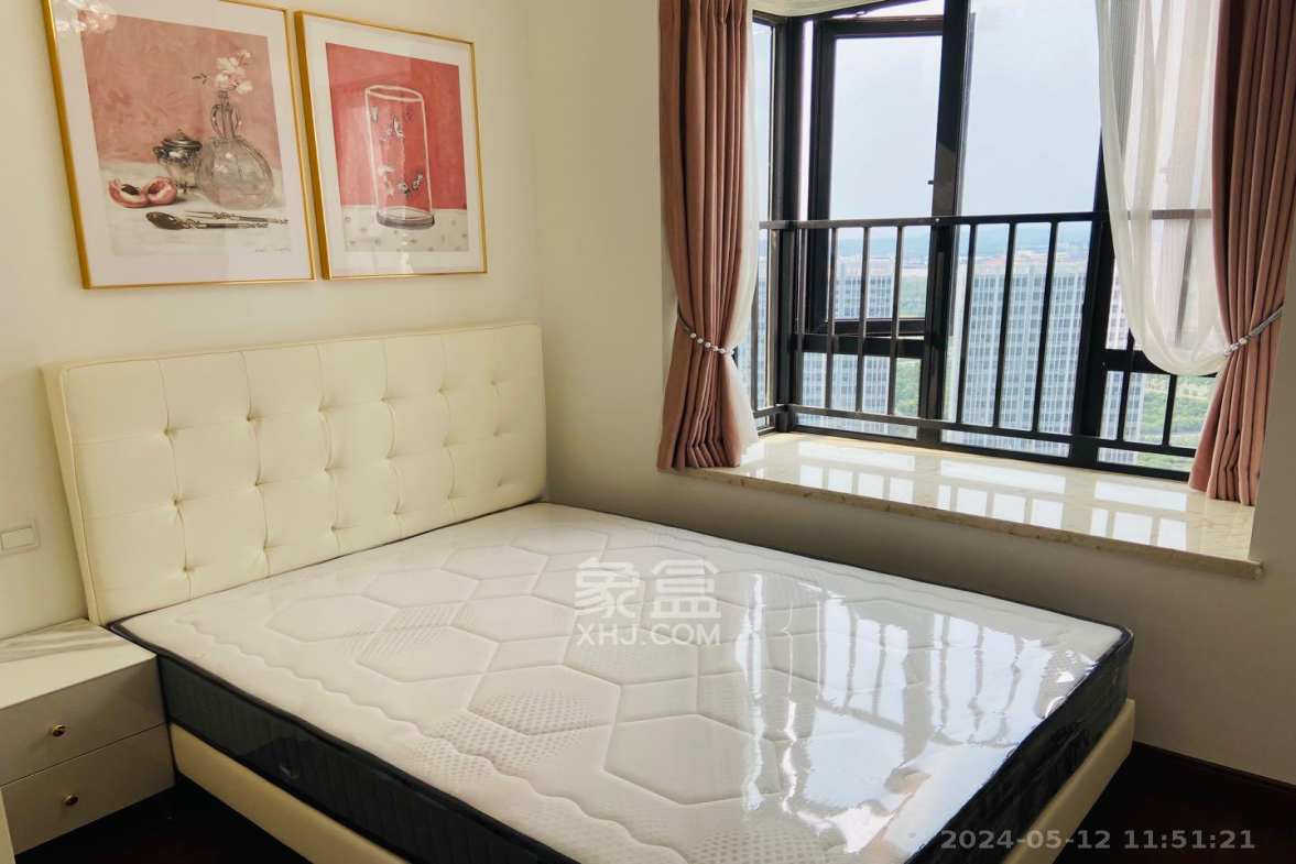 万润滨江天著  4室2厅2卫    4000.0元/月 万润滨江天著  4室2厅2卫    4000.0元/月室内图