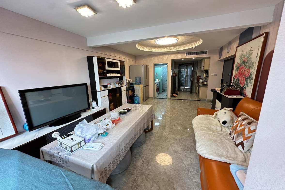 保利国际广场 1室1厅1卫 5600.0元/月 保利国际广场 1室1厅1卫 5600.0元/月室内图