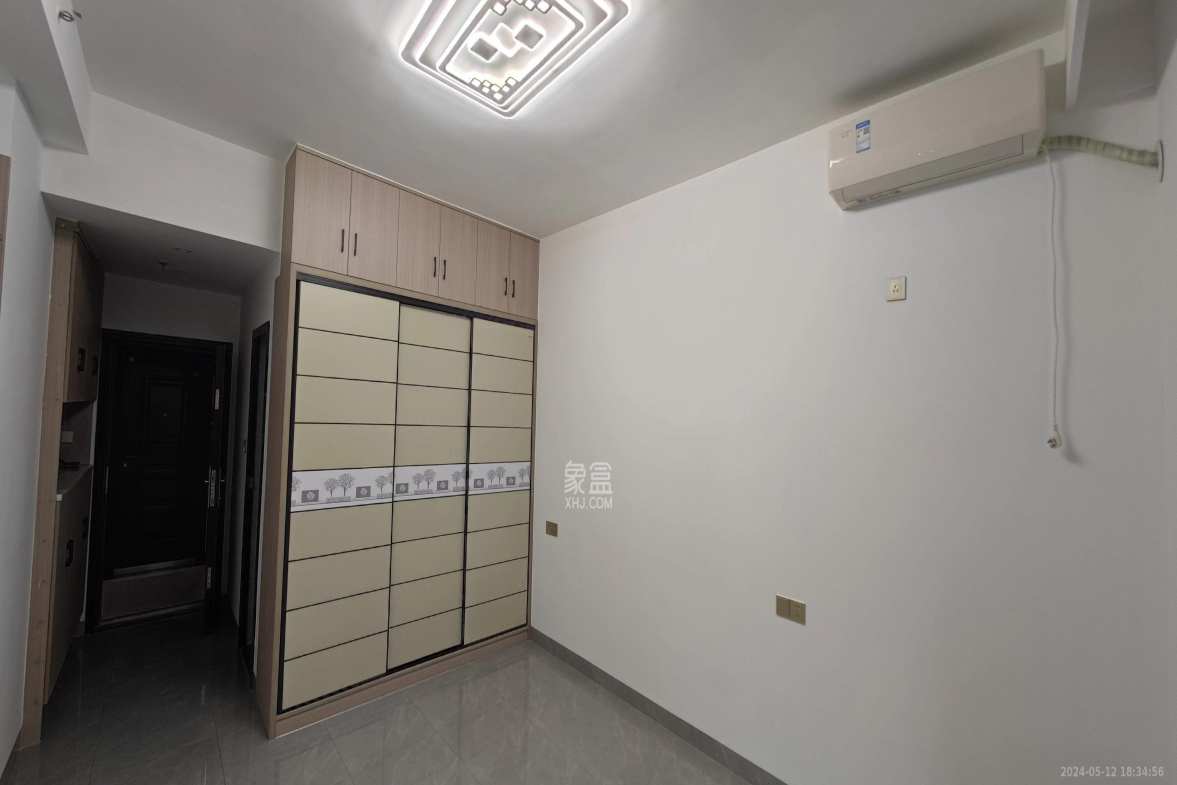 中建嘉和城  1室1厅1卫   2000.00元/月室内图