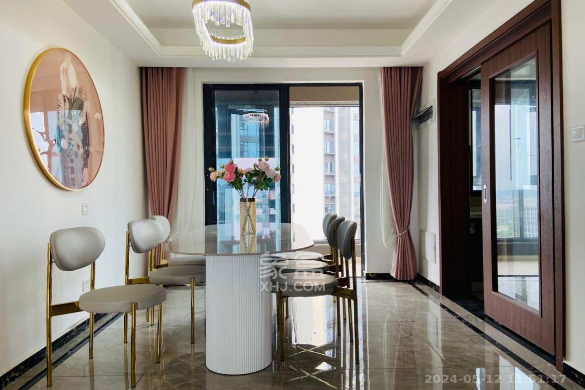 万润滨江天著  4室2厅2卫    4000.0元/月 万润滨江天著  4室2厅2卫    4000.0元/月室内图