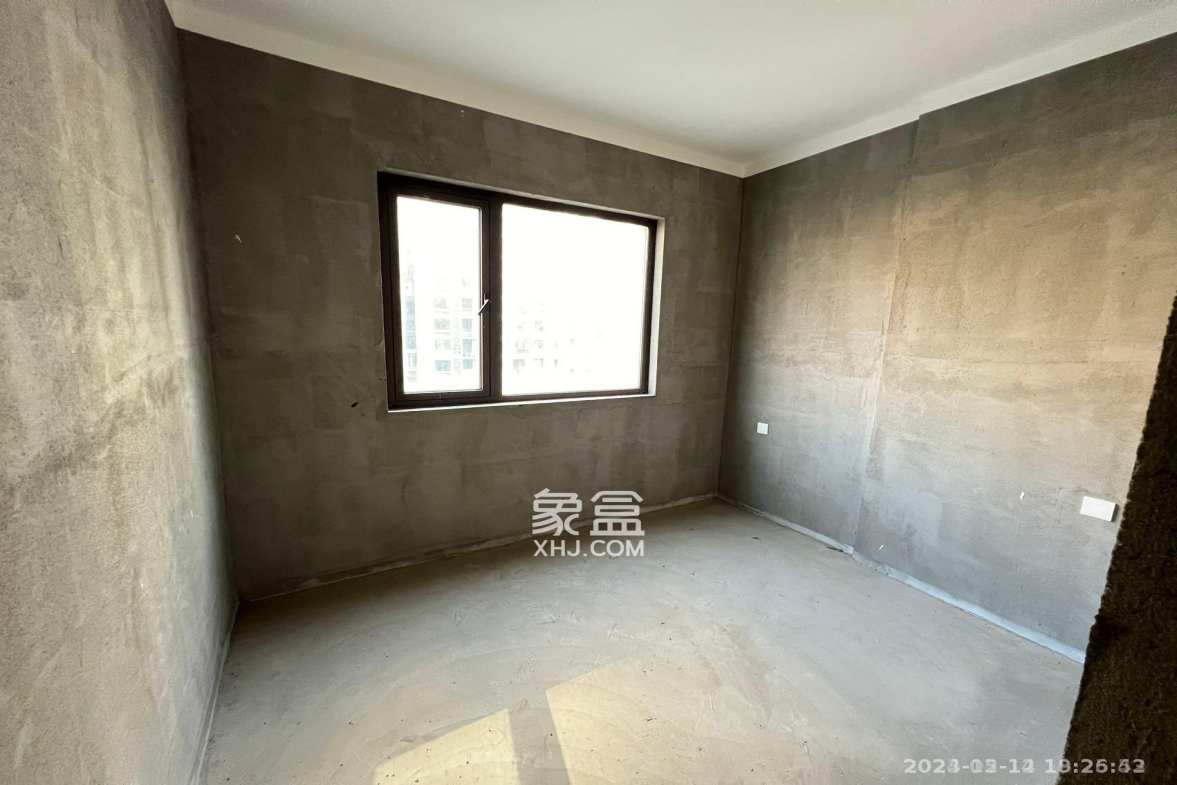 天翼花园(中国电信单位房) 4室2厅2卫 2000.0元/月 天翼花园(中国电信单位房) 4室2厅2卫 2000.0元/月室内图