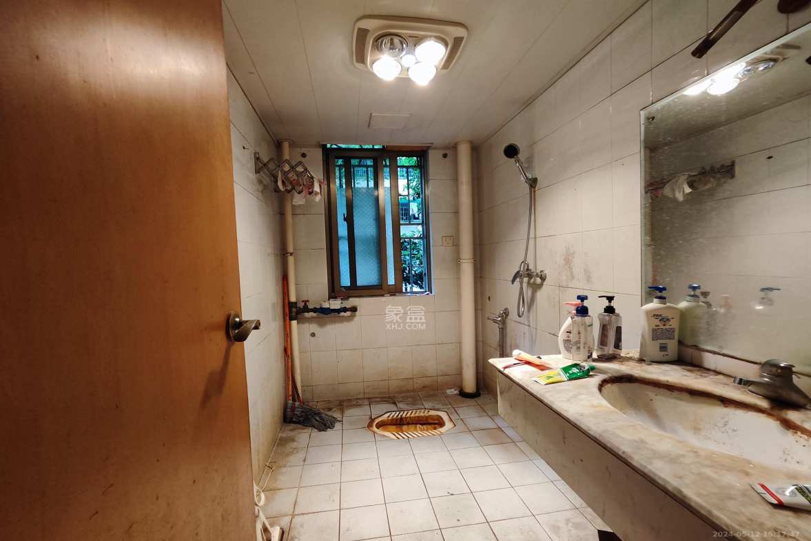 市委办公厅宿舍  4室2厅2卫   2800.00元/月室内图