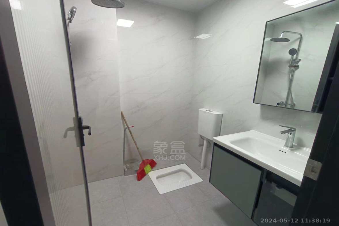 和顺天河广场(型格广场) 1室1厅1卫 1400.0元/月 和顺天河广场(型格广场) 1室1厅1卫 1400.0元/月室内图