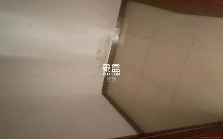 上海城小区   242.0㎡     10000.00元/月室内图