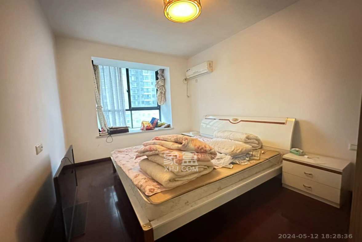 湘江世纪城揽江苑  3室2厅2卫    3200.0元/月室内图