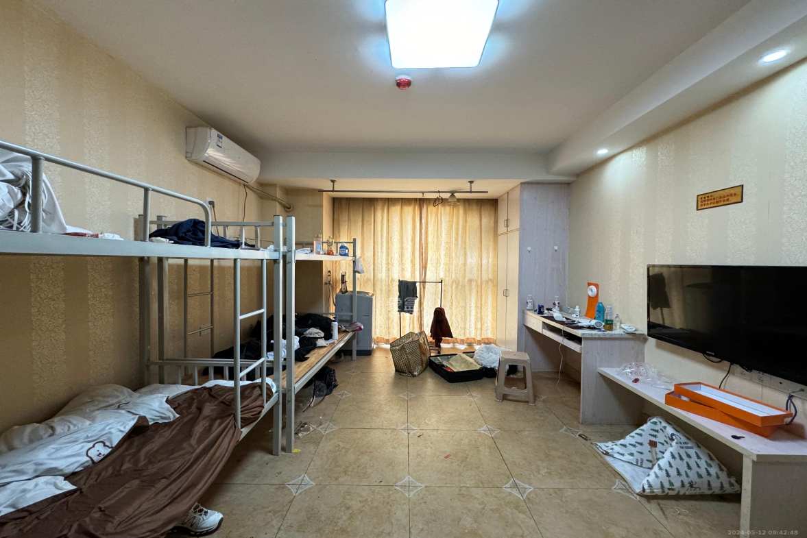 佳兴国际汇  1室1厅1卫   1500.00元/月室内图1