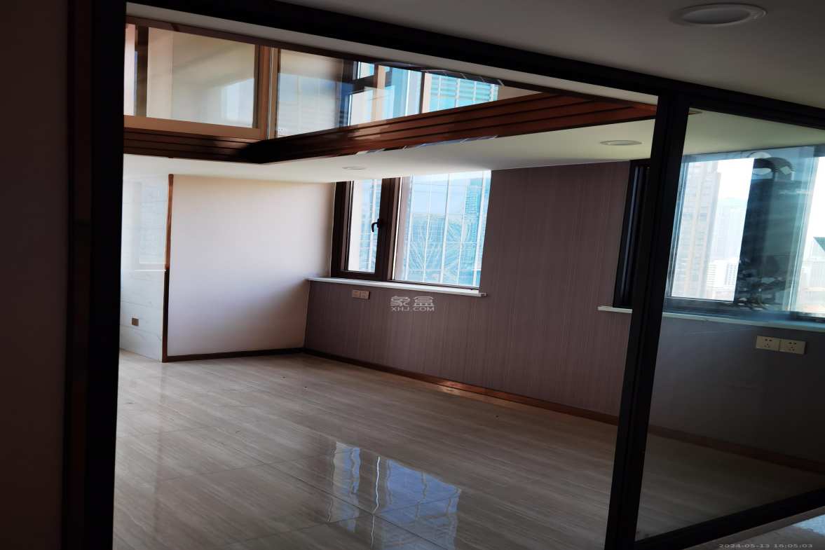 富兴时代御城  2室1厅1卫   3200.00元/月室内图1