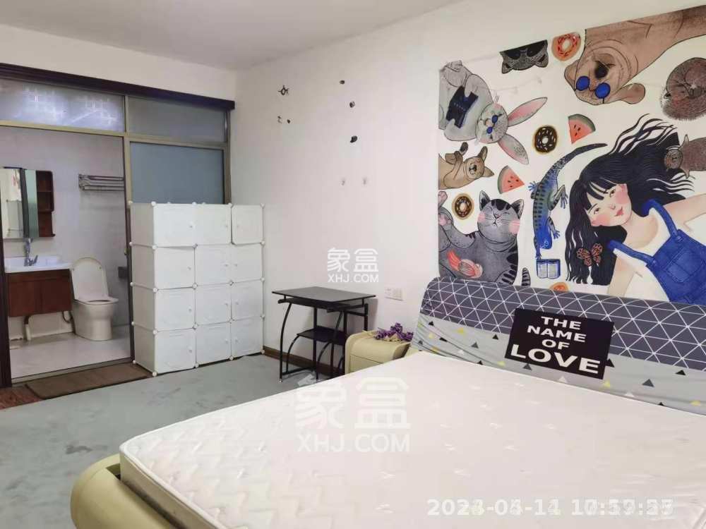 九九华帝  1室1厅1卫    1300.0元/月室内图