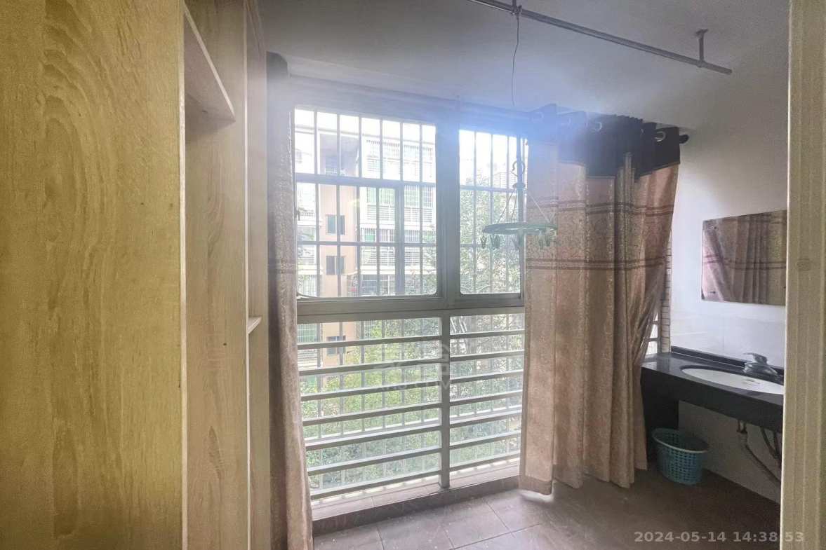 枫林绿洲 4室2厅2卫 1500.0元/月 枫林绿洲 4室2厅2卫 1500.0元/月室内图