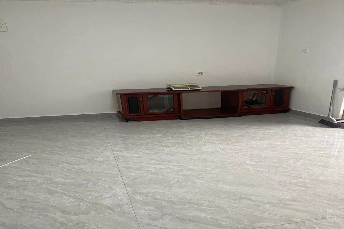 湖南人文科技学院成慧小区 3室2厅1卫 1000.0元/月 湖南人文科技学院成慧小区 3室2厅1卫 1000.0元/月室内图