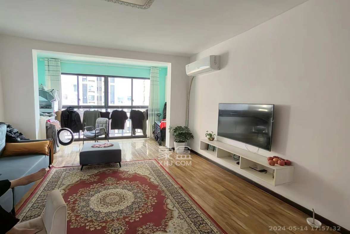 鑫天格林香山 3室2厅2卫 1900.0元/月 鑫天格林香山 3室2厅2卫 1900.0元/月室内图