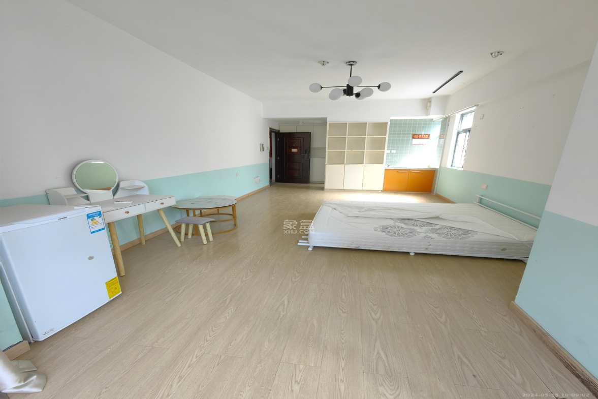 五一中央领御  1室1厅1卫    2000.0元/月 五一中央领御  1室1厅1卫    2000.0元/月室内图