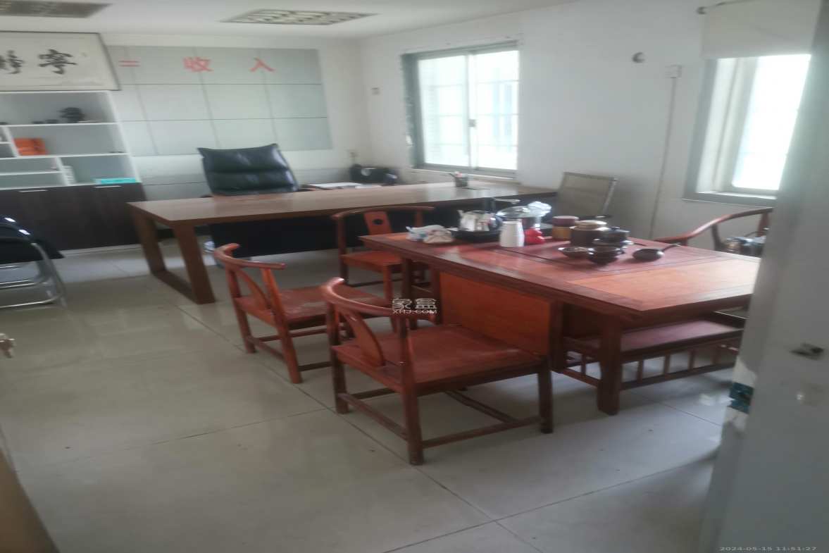 东方之珠  4室2厅1卫   3800.00元/月室内图
