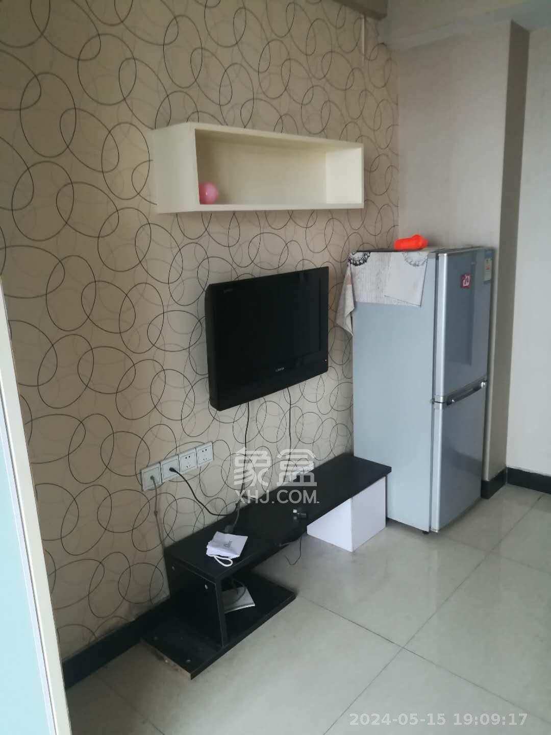 融圣国际  1室1厅1卫    1600.0元/月室内图