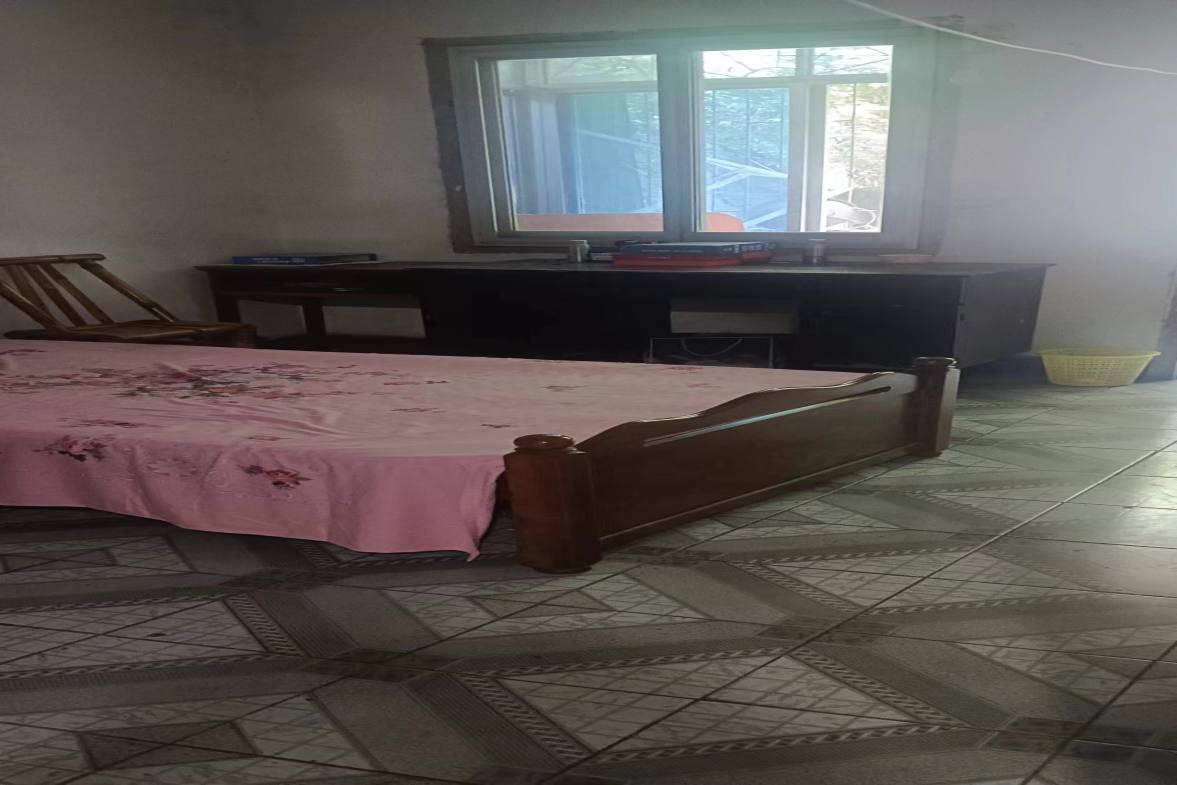 花庙冲社区（原赞山居委会）  2室1厅1卫    700.0元/月室内图