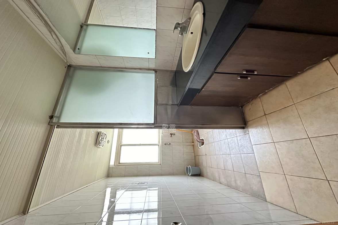 四方小区  3室2厅1卫   2000.00元/月室内图