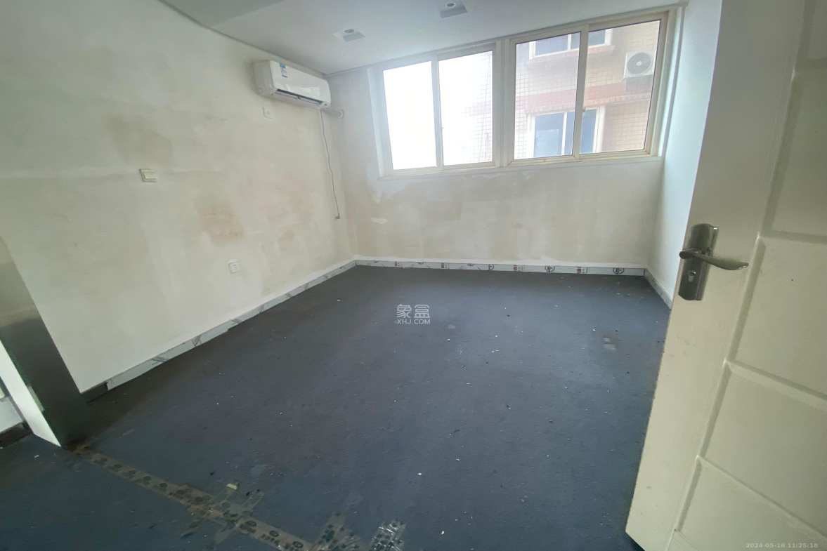 顺天城 6室1厅1卫 5500.0元/月 顺天城 6室1厅1卫 5500.0元/月室内图