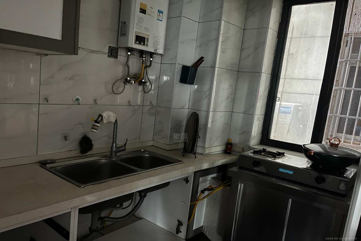 天顺楼 3室1厅2卫 2000.0元/月 天顺楼 3室1厅2卫 2000.0元/月室内图