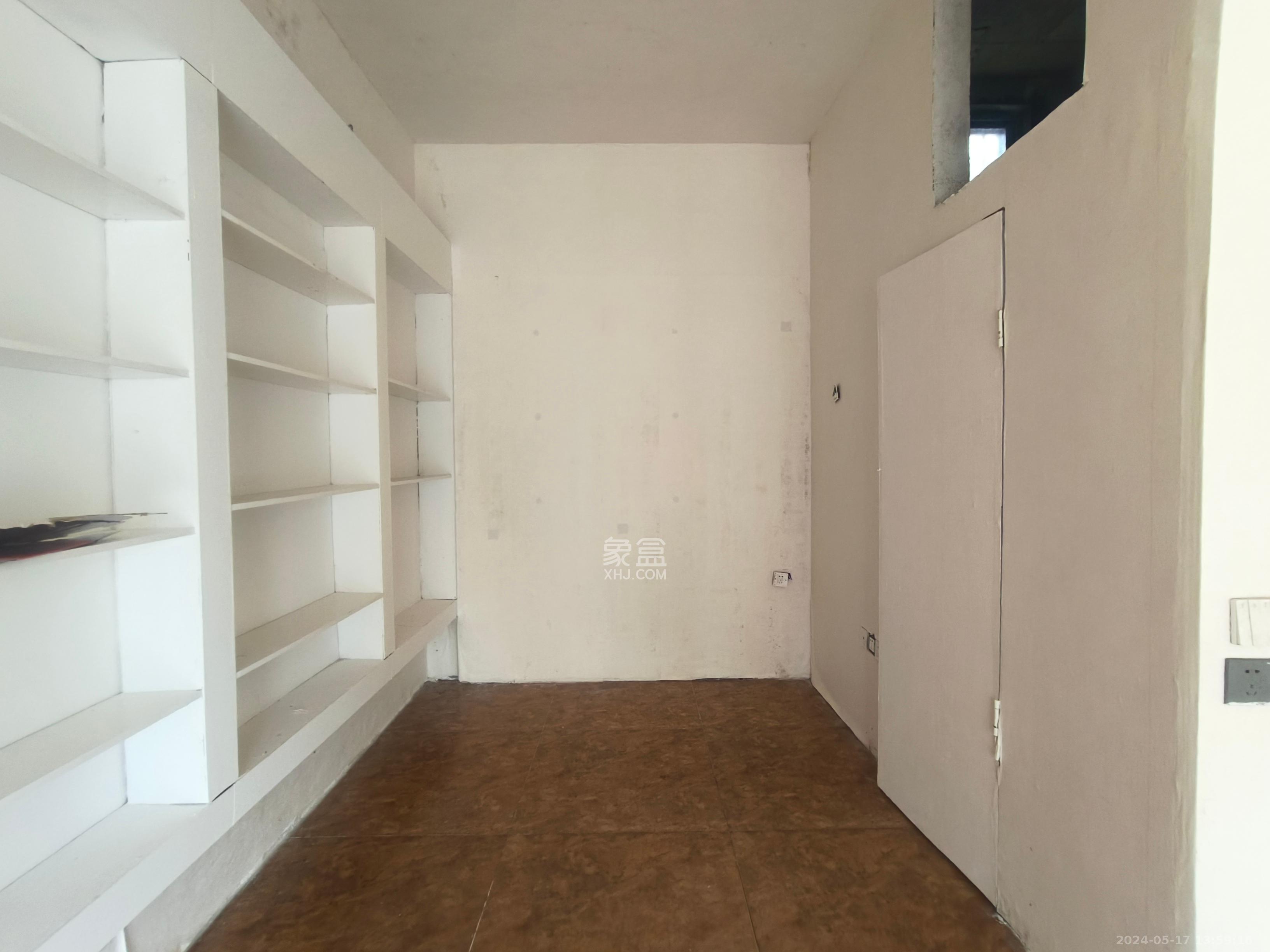 锑都家园   33.7㎡      2000.0元/月室内图