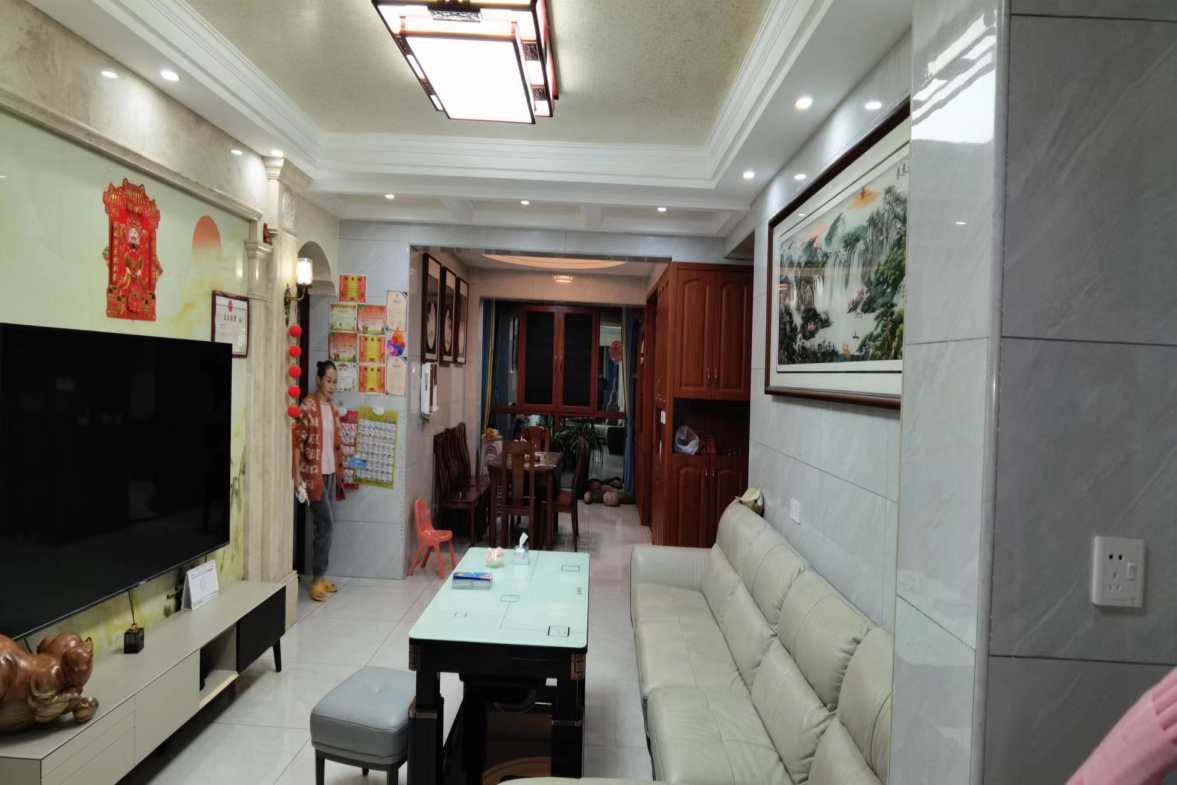 滨江名都 4室2厅2卫 2600.0元/月 滨江名都 4室2厅2卫 2600.0元/月室内图