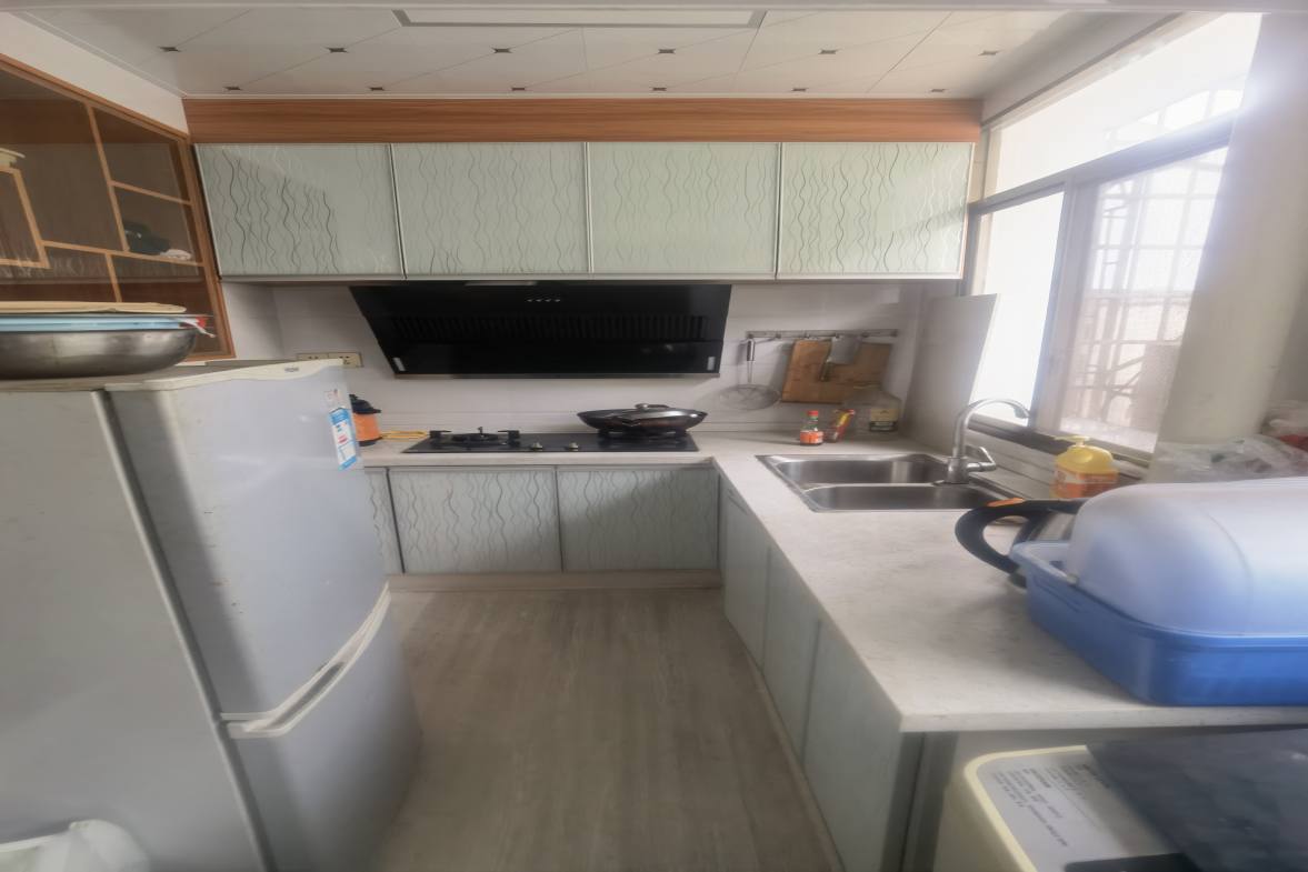 湘煤机清潭小区 2室1厅1卫 26.8万 湘煤机清潭小区 2室1厅1卫 26.8万客厅