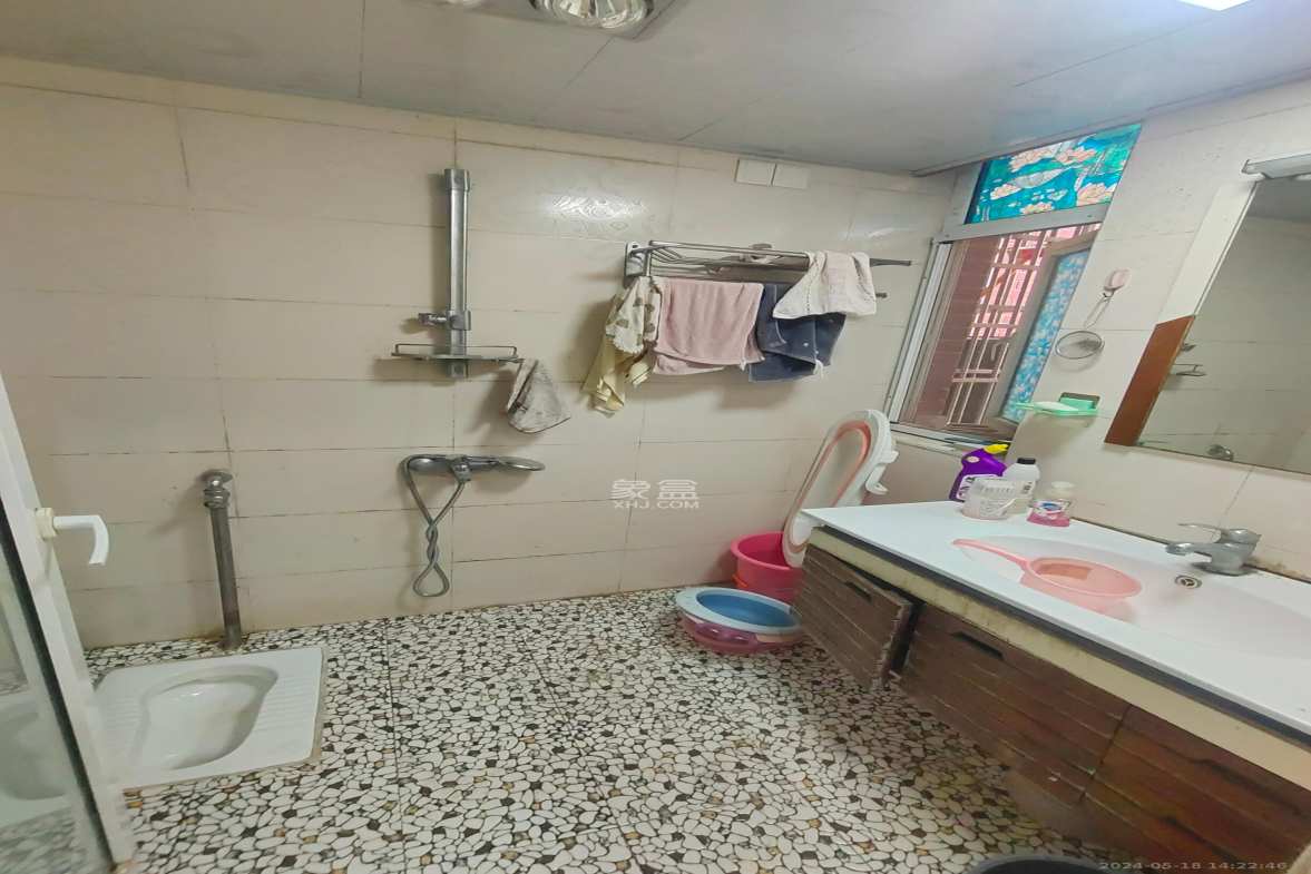 山水英伦 2室2厅1卫 1800.0元/月 山水英伦 2室2厅1卫 1800.0元/月室内图