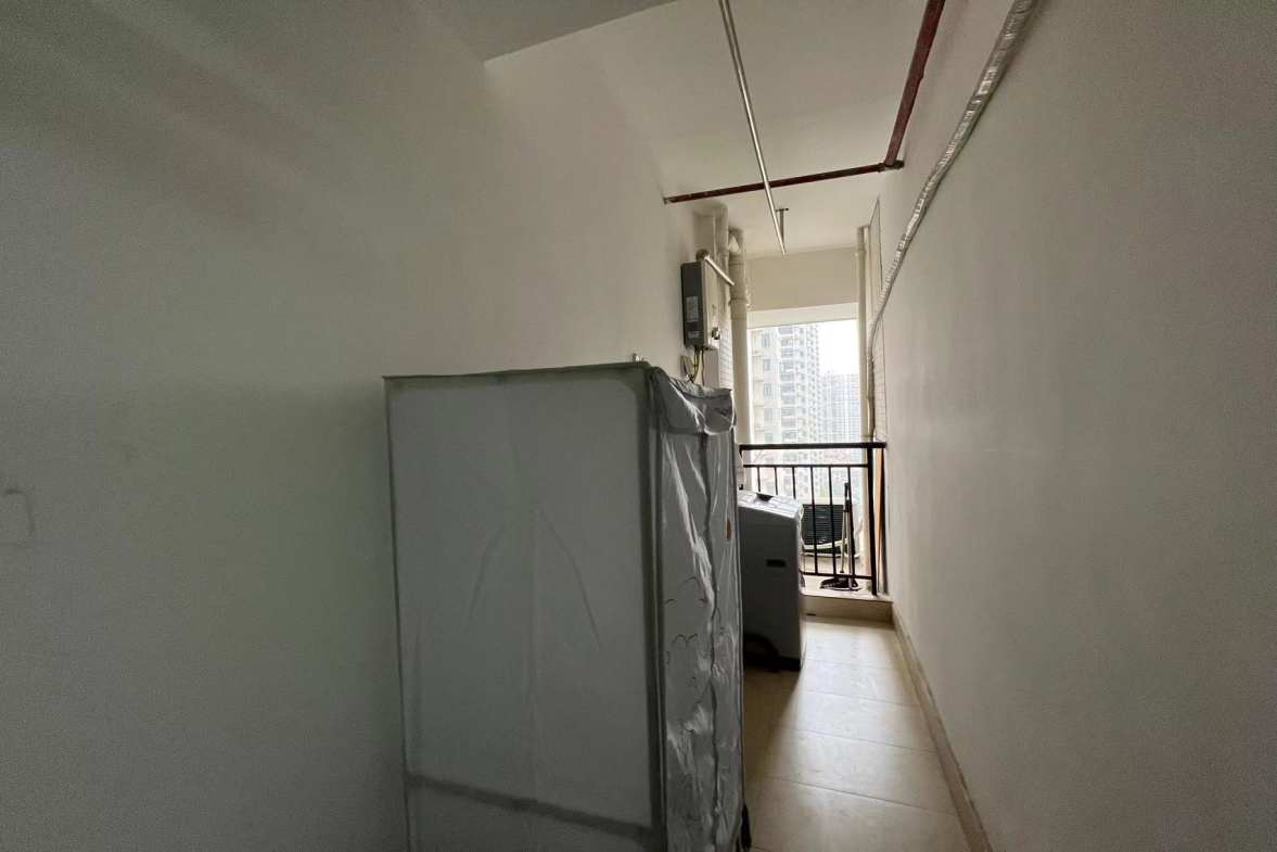 珠江愉景新城  2室1厅1卫   1300.00元/月室内图