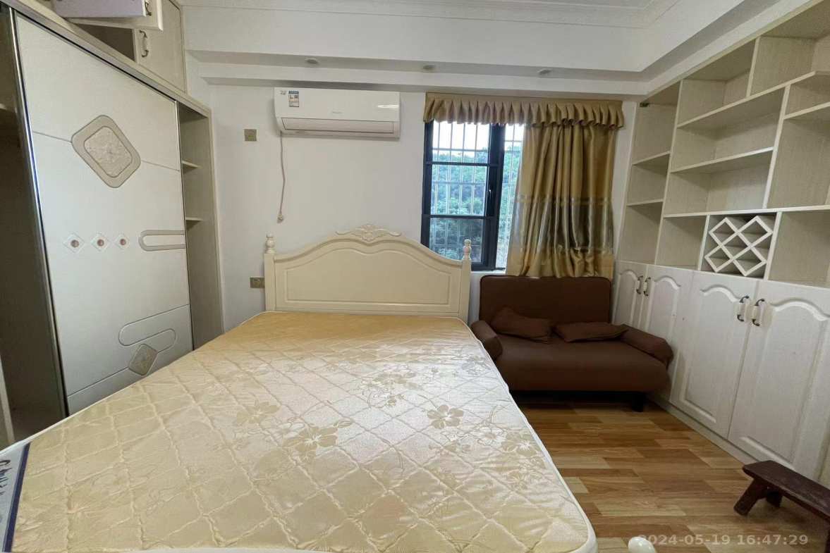 中建御山和苑  1室1厅1卫   1200.00元/月室内图