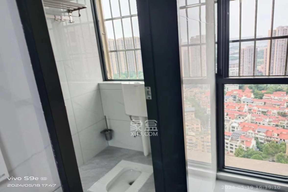 云和华府  0室0厅0卫    5000.0元/月室内图