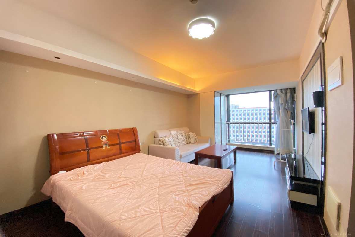 德思勤城市广场(宝格丽公寓) 1室1厅1卫 1800.0元/月 德思勤城市广场(宝格丽公寓) 1室1厅1卫 1800.0元/月室内图