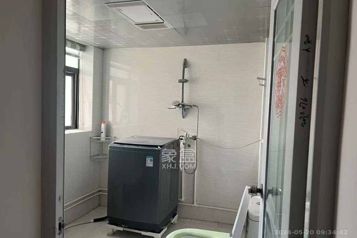 馨钢花园  4室2厅1卫   1500.00元/月室内图