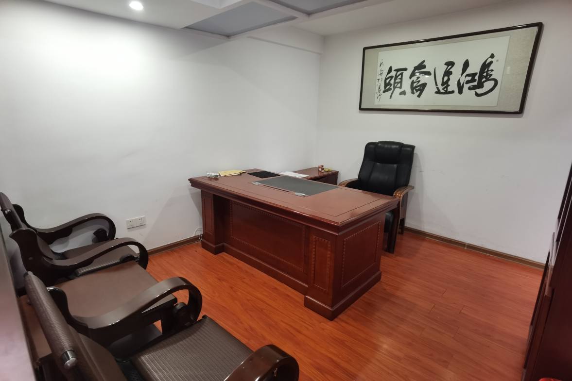 东方豪苑 0室0厅0卫 2000.0元/月 东方豪苑 0室0厅0卫 2000.0元/月室内图