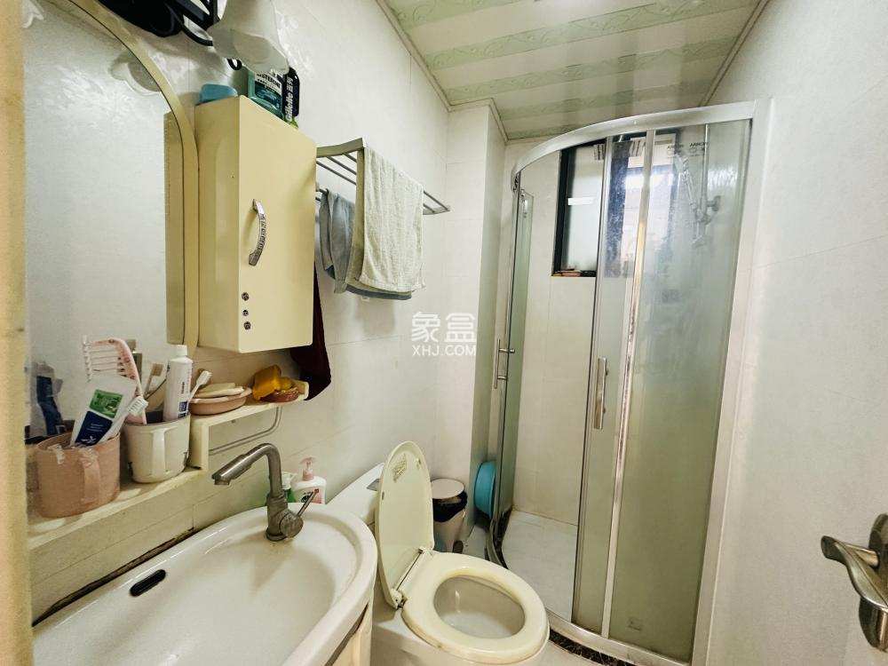 海岛阳光三期（阳光街城）  2室2厅1卫   135.00万室内图