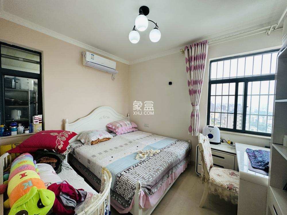 海岛阳光三期（阳光街城）  2室2厅1卫   135.00万室内图