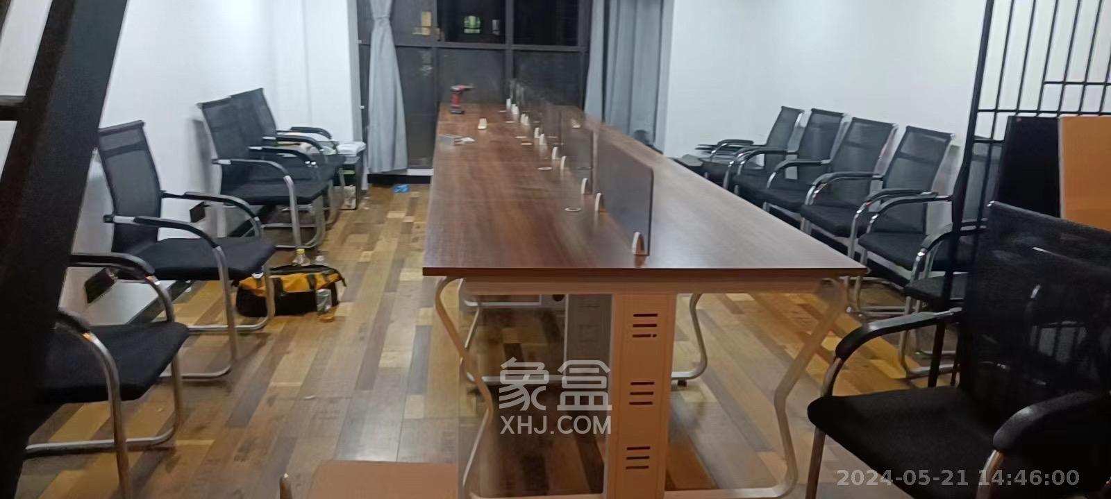 金科时代中心  1室2厅1卫   2200.00元/月室内图
