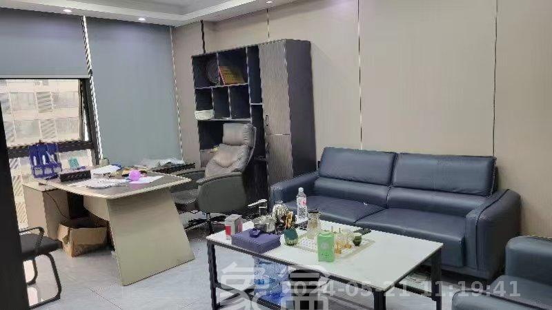 御溪国际   106.74㎡     10000.00元/月