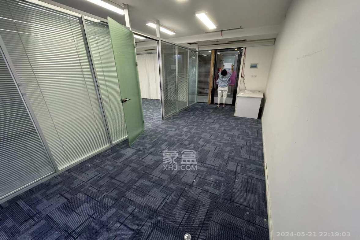 湖南文化大厦  1室1厅1卫    4800.0元/月室内图