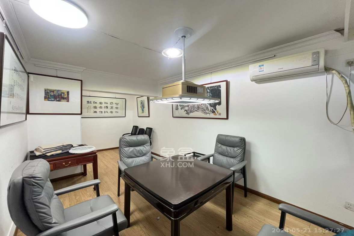 东塘大厦 5室3厅1卫 15000.0元/月 东塘大厦 5室3厅1卫 15000.0元/月室内图